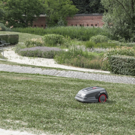 Solo Robolinho 2000 W Mașină robotizată de tuns iarba [1]