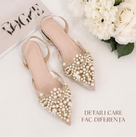 Queen's Pearls [3]