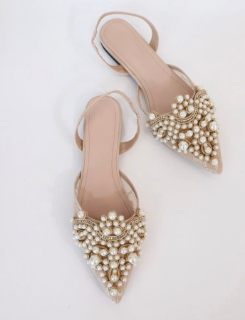 Queen's Pearls [5]