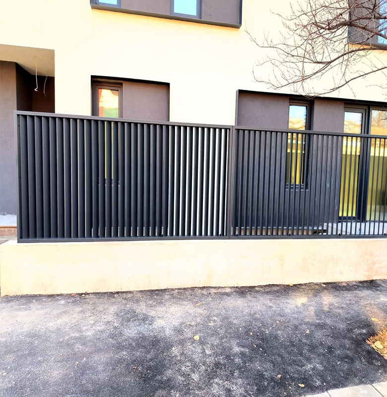 Gard metalic modern – Siguranță și estetică deosebită [3]
