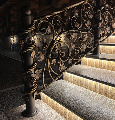 Scară din Fier Forjat – Eleganță și Durabilitate [1]