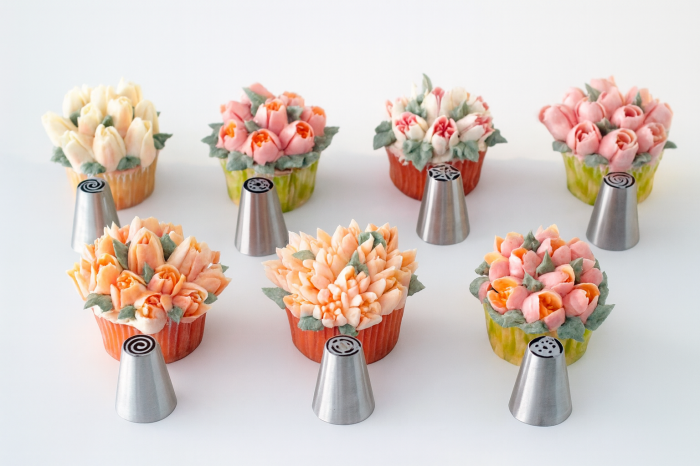 Set 12 duiuri mari din inox pentru decorat torturi și prăjituri [3]