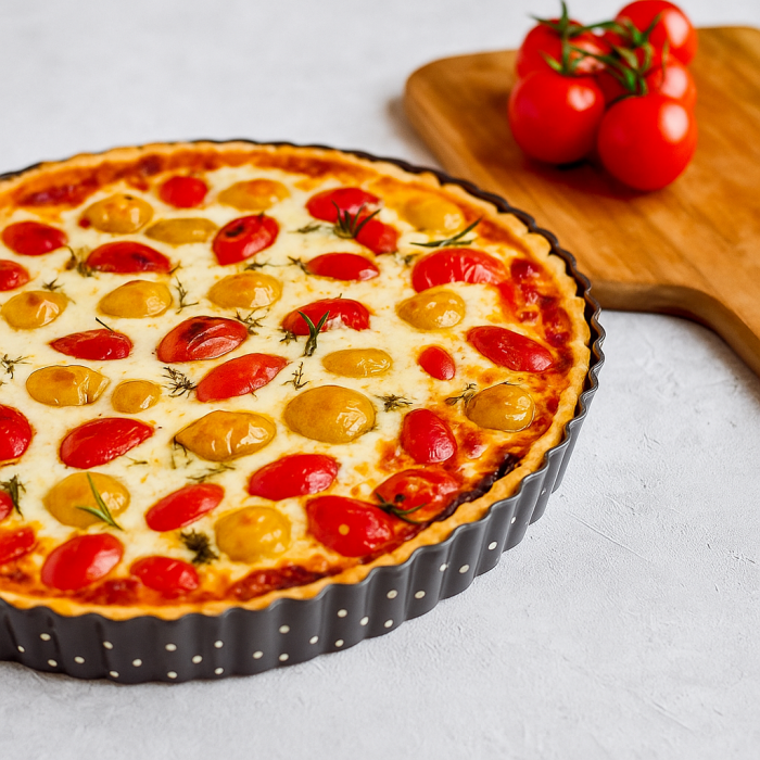 Formă rotundă perforată pentru tarte, cu fund detașabil, antiaderentă – Ø 28 cm [2]