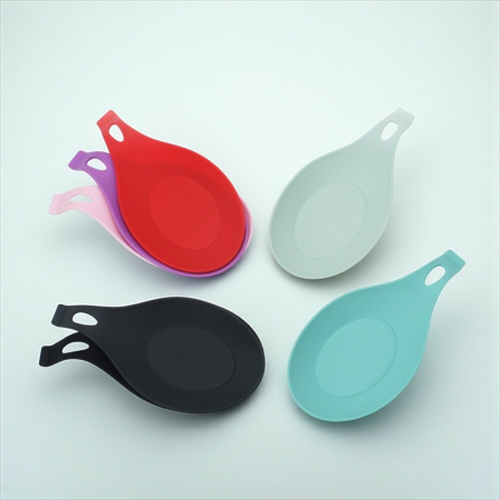 Suport linguri și ustensile din silicon – diferite culori [1]