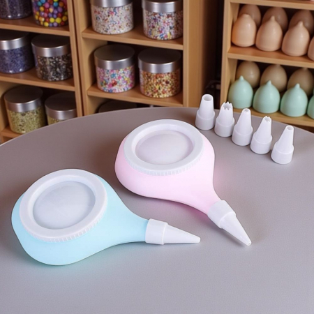 Cofetărie și patiserie - Set silicon pentru ornat prăjituri torturi 6 capete interschimbabile deserturi