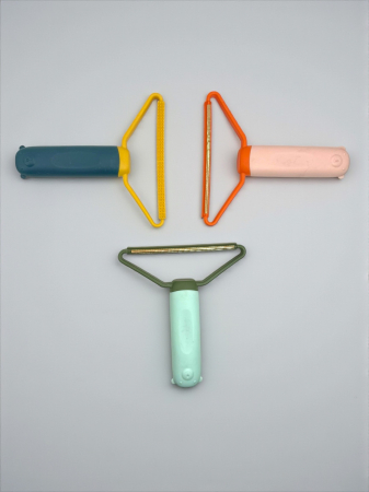 Perie dublă multifuncțională pentru îndepărtarea părului de animale de pe haine și canapele [3]