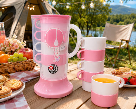 set-carafa-cu-4-cani-pentru-cafea-si-ceai-roz-alb [1]