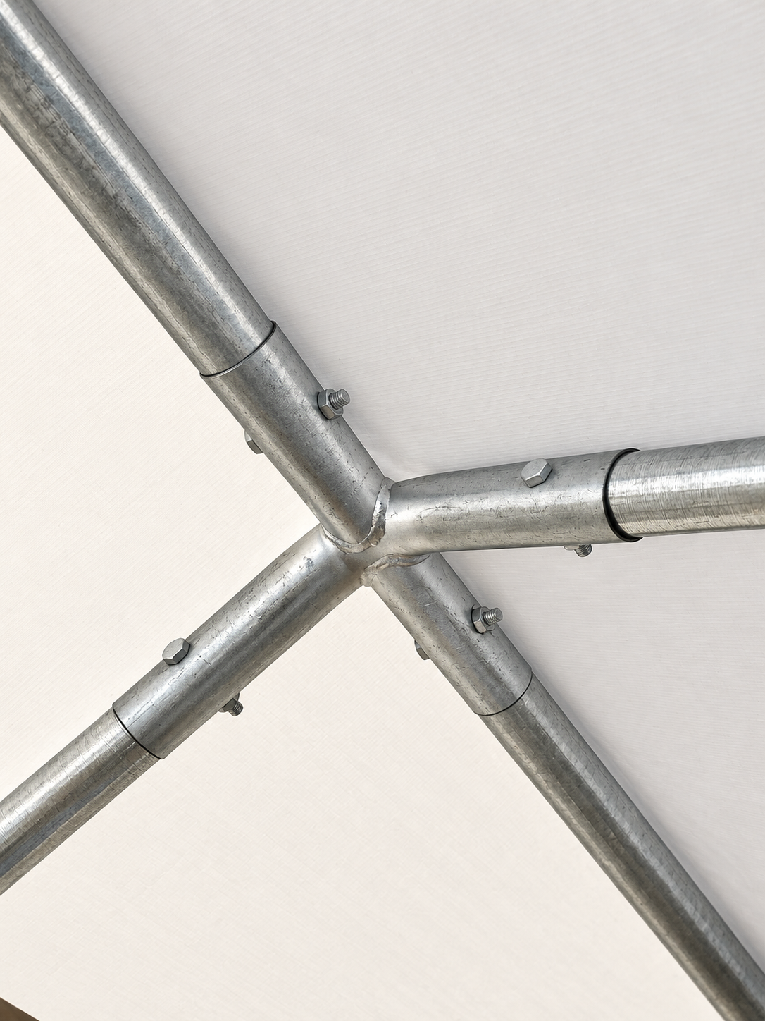 Detaliu conector coama cort depozitare 10x20 m