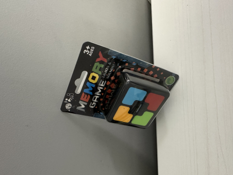 Cub pentru memorie, joc pentru antrenametul creierului [1]