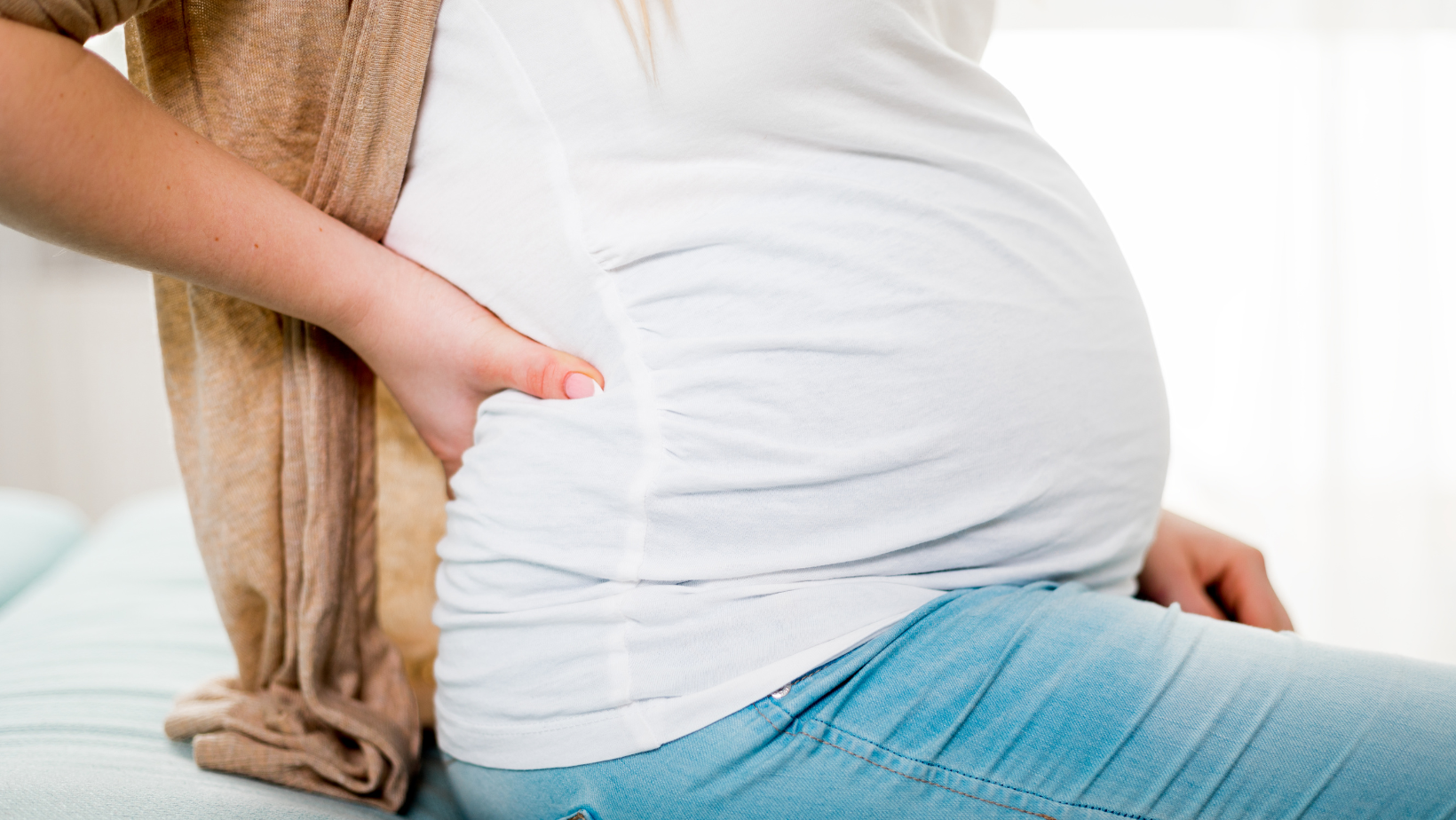Alinarea Durerilor de Spate în Sarcină - Corsetul Abdominal