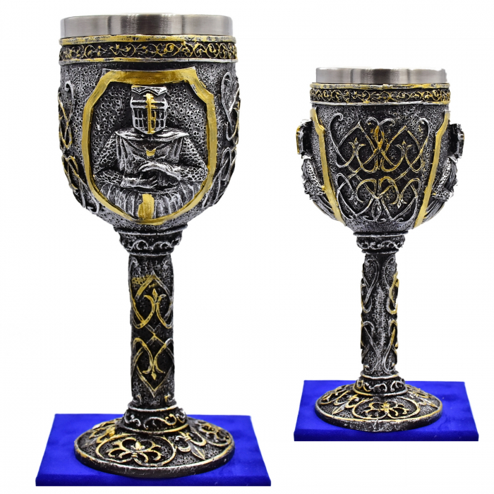 pocal templier cu cavaler medieval în relief, accente aurii, interior inox [1]