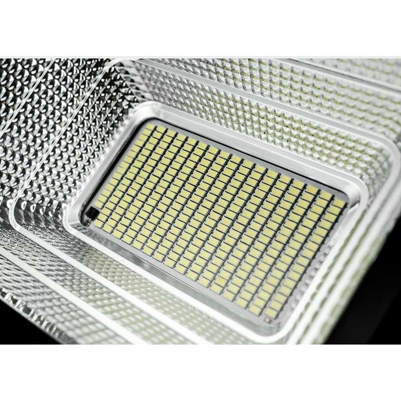 Lampă Solară Stradală 100W cu 220 LED-uri, Panou Solar și Braț de Montare [3]