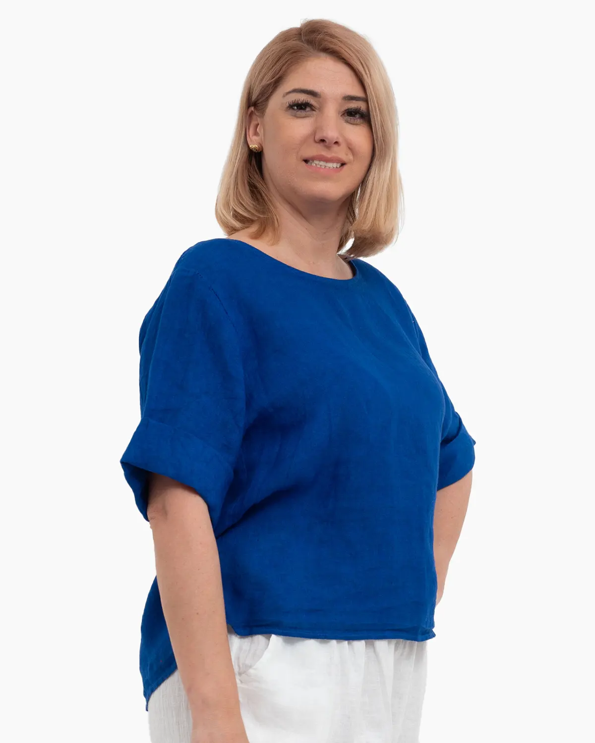 Bluza dreapta albastra din in accesorizata la spate cu nasturi [4]