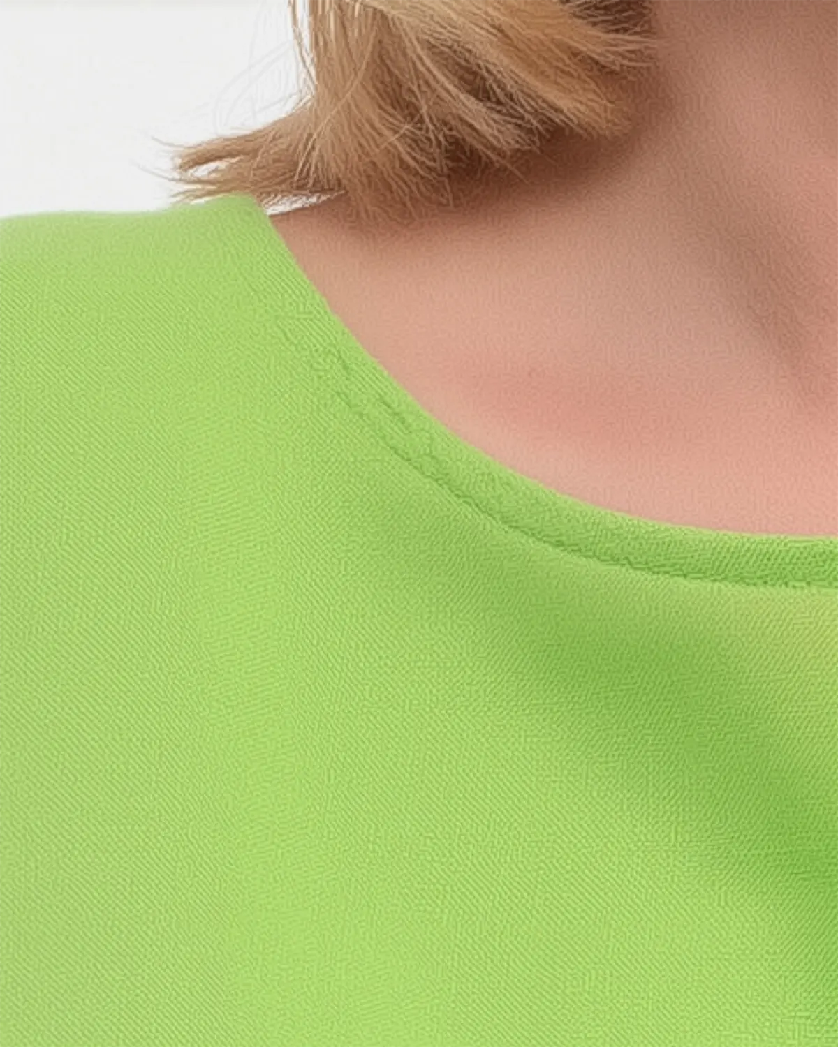 Bluza dreapta lime din in accesorizata la spate cu nasturi [3]