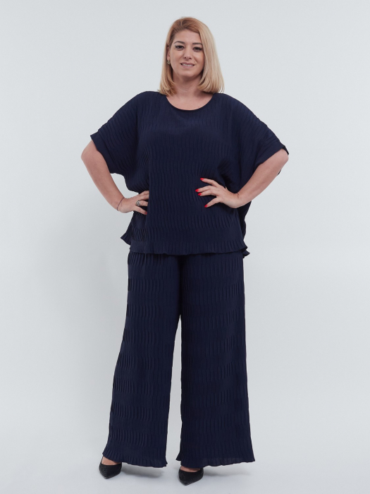 Bluza feminina rafinata si versatila stil casual cu umeri cazuti maneci scurte croiala lejera talie unica bleumarin [2]