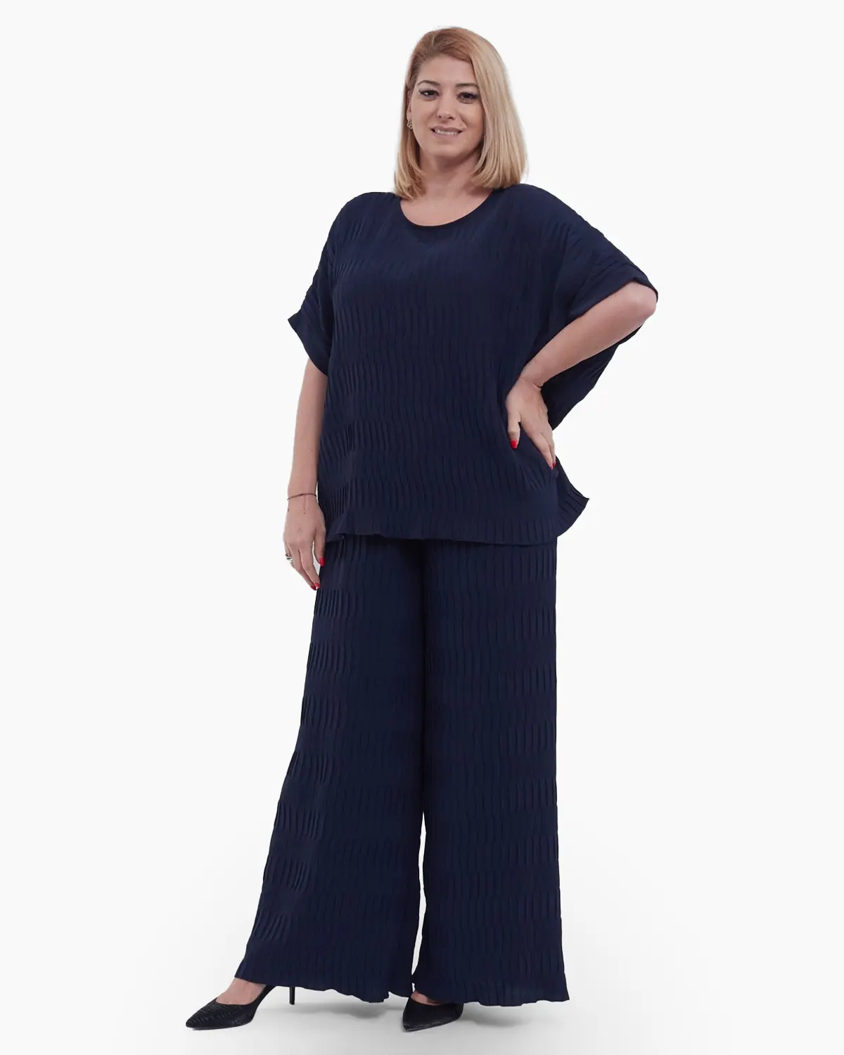 Bluza feminina rafinata si versatila stil casual cu umeri cazuti maneci scurte croiala lejera talie unica bleumarin [1]