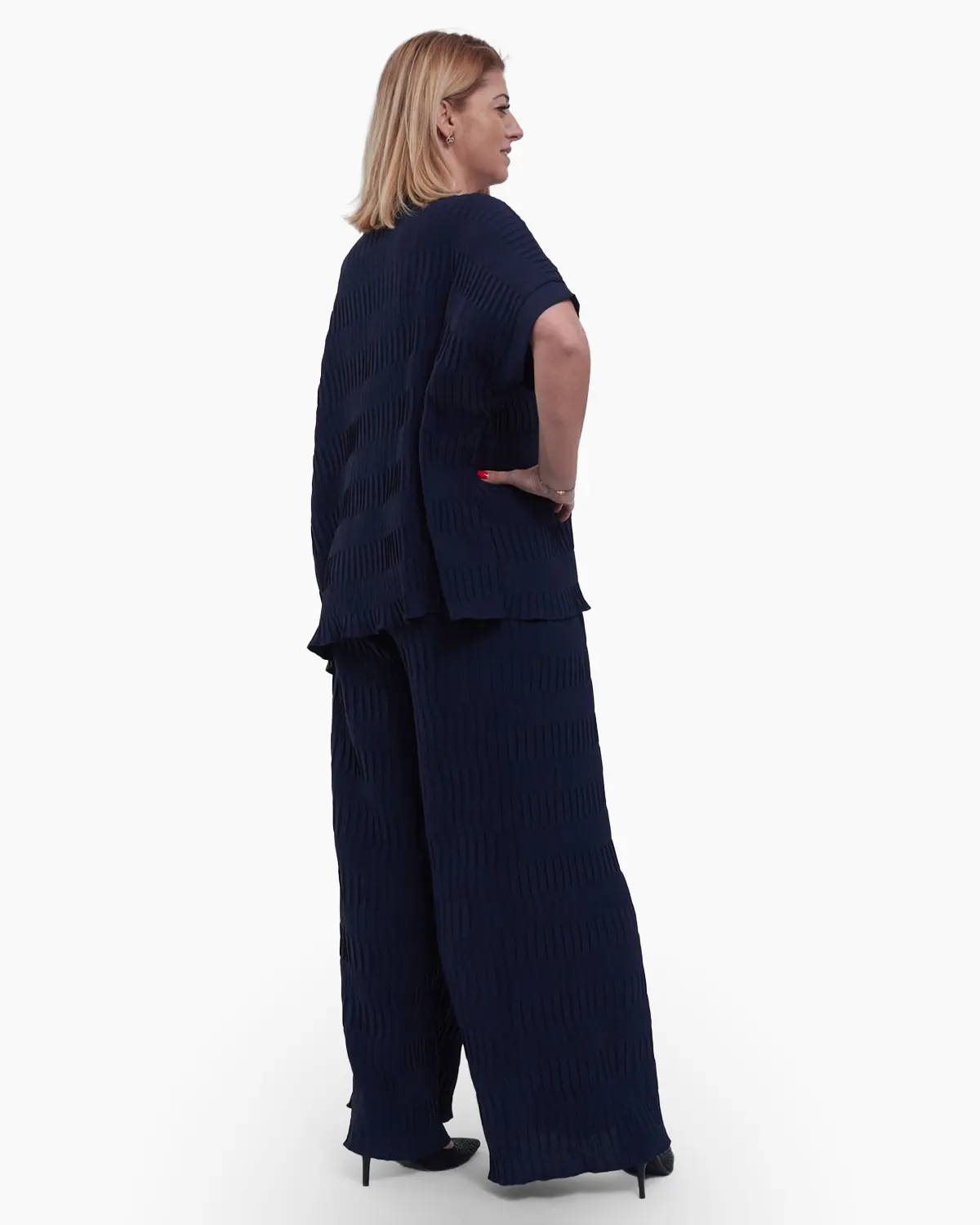 Bluza feminina rafinata si versatila stil casual cu umeri cazuti maneci scurte croiala lejera talie unica bleumarin [4]