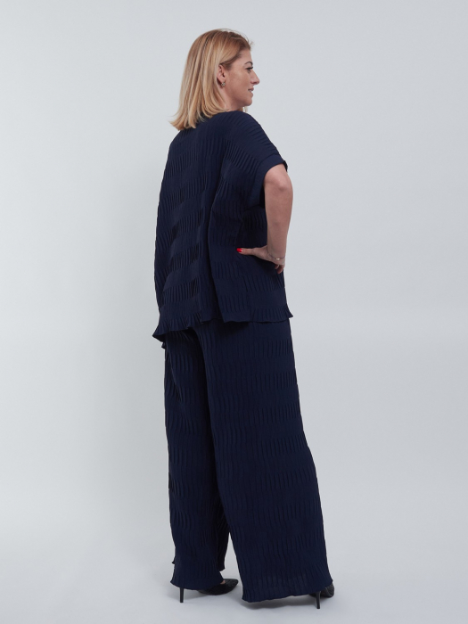 Bluza feminina rafinata si versatila stil casual cu umeri cazuti maneci scurte croiala lejera talie unica bleumarin [4]