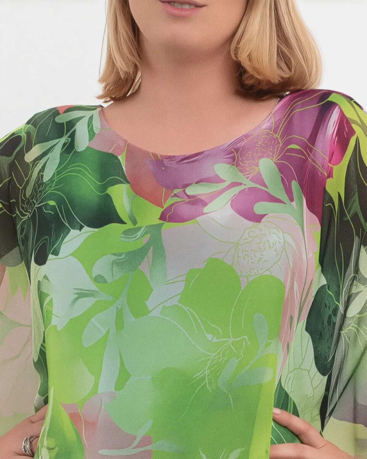 Bluza fluida vernil din matase cu imprimeu floral [2]