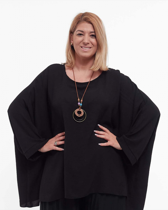 Bluză neagră casual lungă din vâscoză cu colier inclus [1]