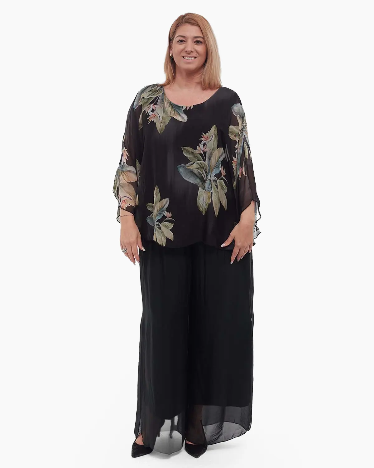 Bluză neagră romantică din vâscoză stil kimono cu imprimeu floral [4]