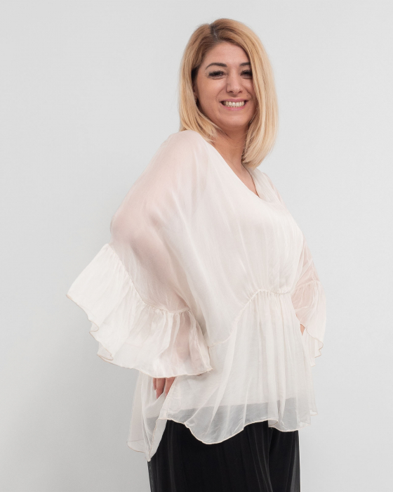 Bluza oversize crem din matase cu detalii feminine stransa sub bust [4]
