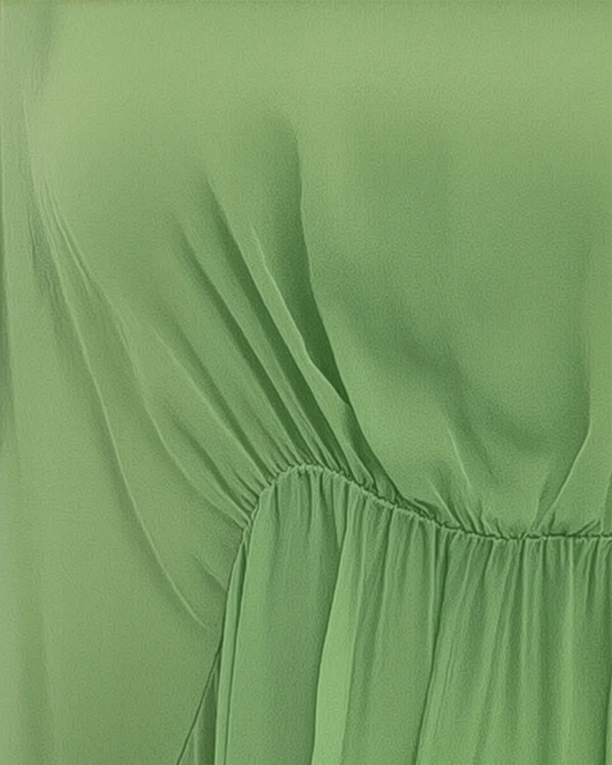 Bluza oversize verde din matase cu detalii feminine stransa sub bust [4]