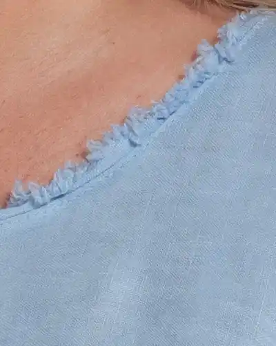 Bluză vaporoasă bleu din in, cu design relaxat și franjuri [3]