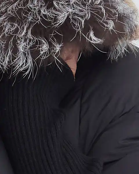 Geacă blană naturală scurtă de damă, stil chic neagră [4]