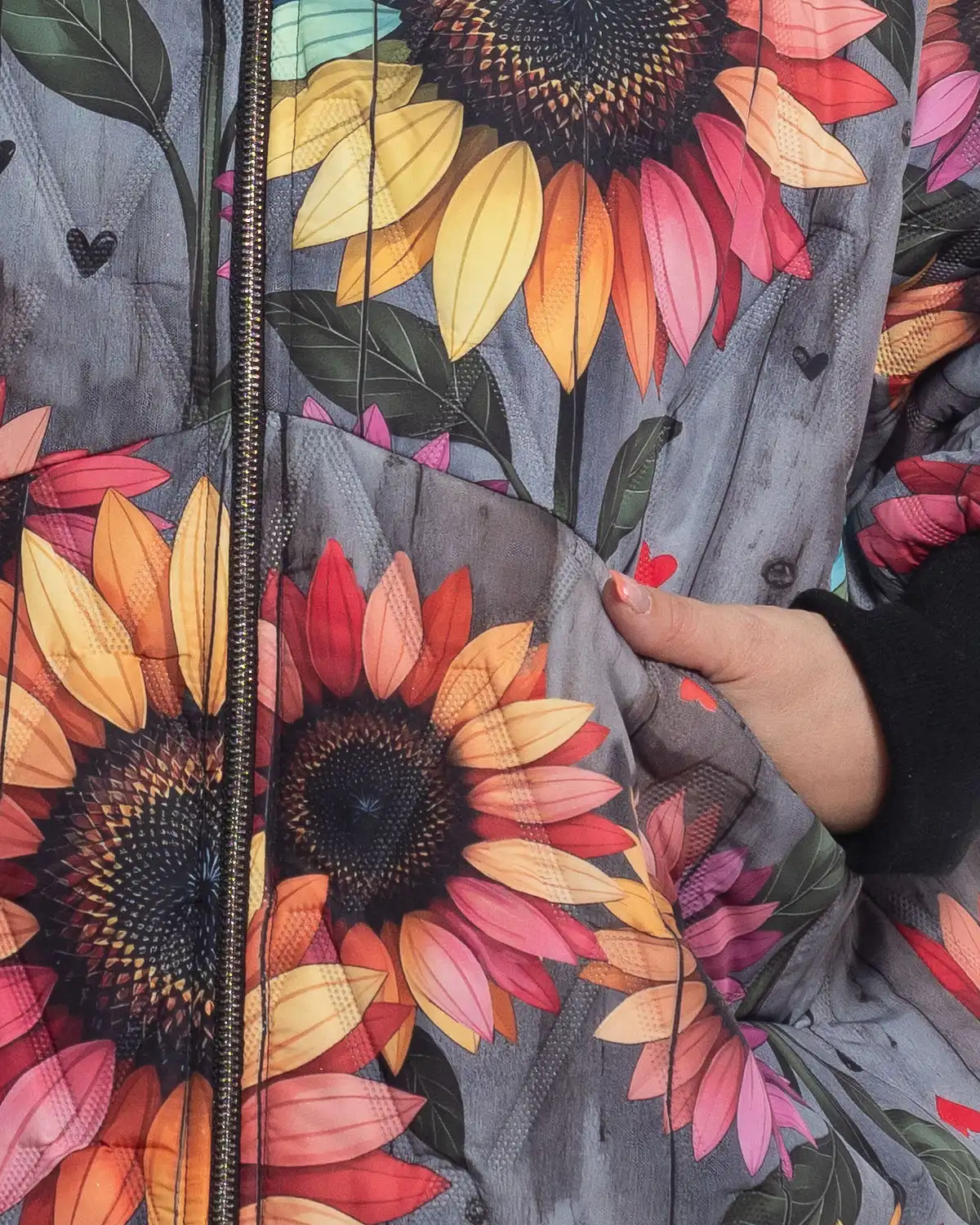 Geacă gri fluidă în stil boho cu imprimeu artistic [5]