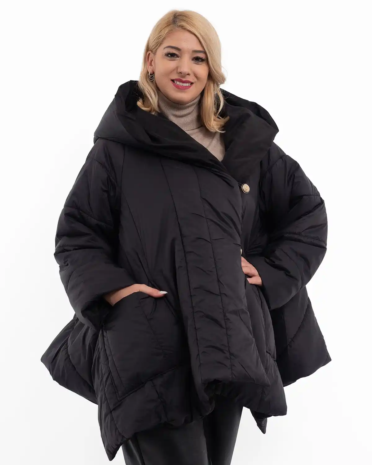 Geacă largă asimetrică cu glugă și nasturi eleganți, neagră [1]