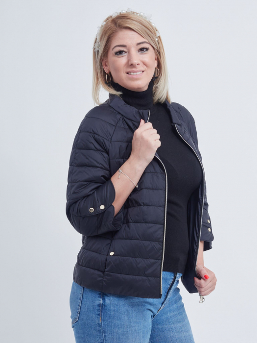 Geaca neagra cu maneca trei sferturi accesorizate cu capse [2]