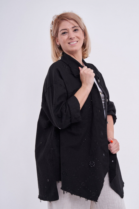 Jacheta brodata din bumbac neagra [2]