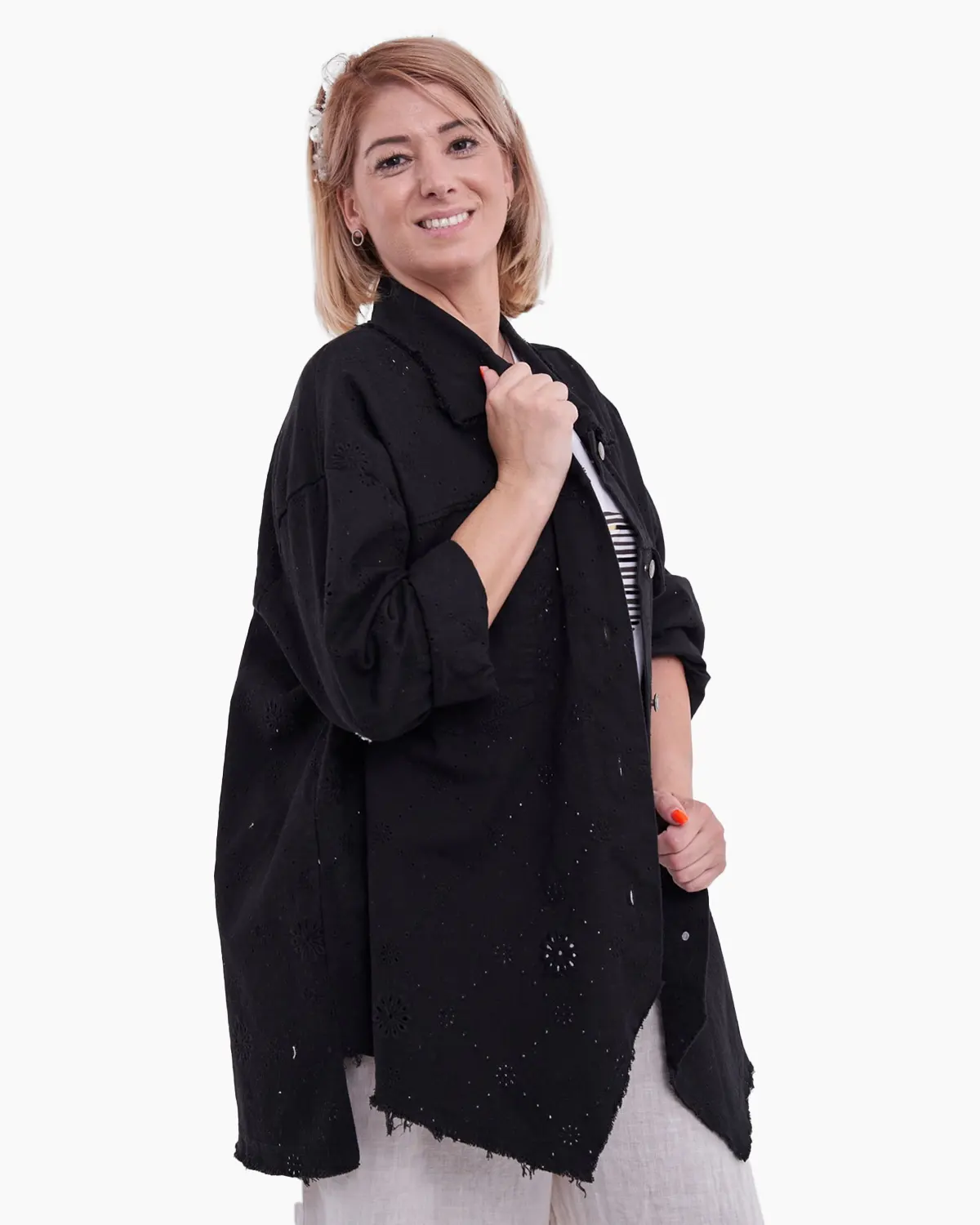 Jacheta brodata din bumbac neagra [2]