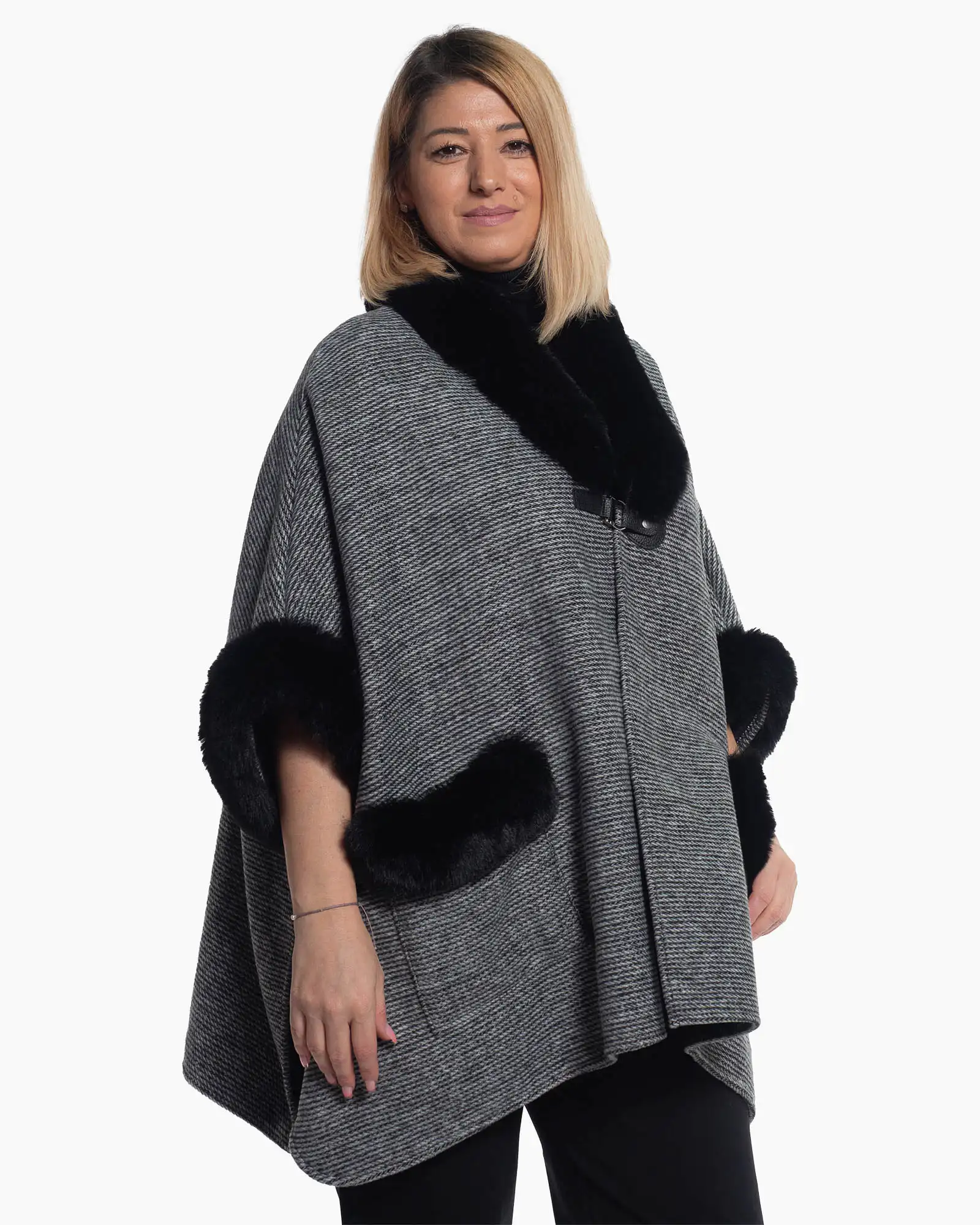 Jachetă poncho gri, lejeră și călduroasă, cu inserții delicate de blăniță [3]