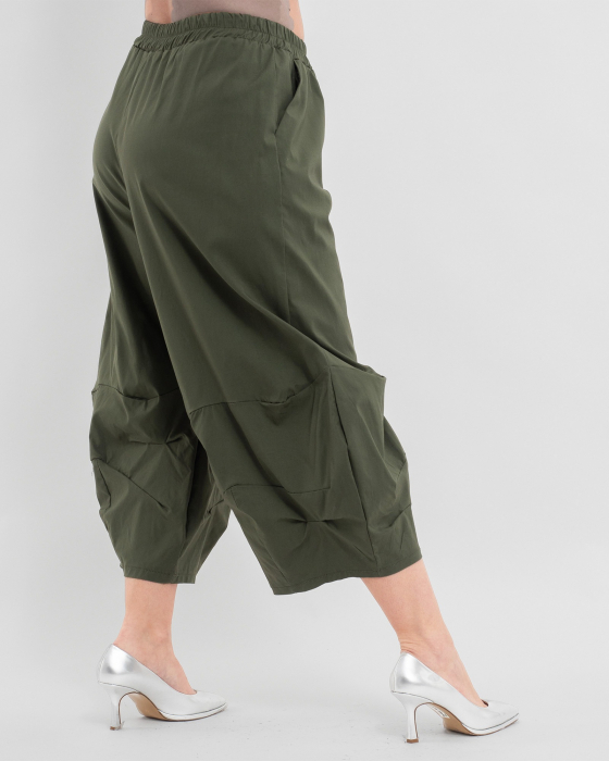 Pantaloni bufanti trei sferturi kaki cu talie elastica pentru confort [2]