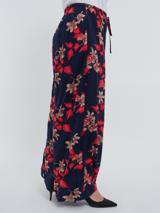Pantaloni evazati casual din viscoza fluida cu imprimeu floral, talie elastica cu snur si buzunare, marime unica, negru [3]