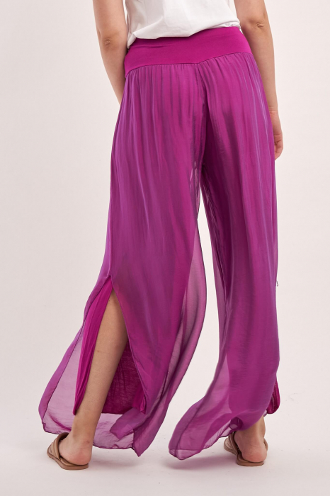 Pantaloni siclam din matase naturala, despicati lateral. [2]