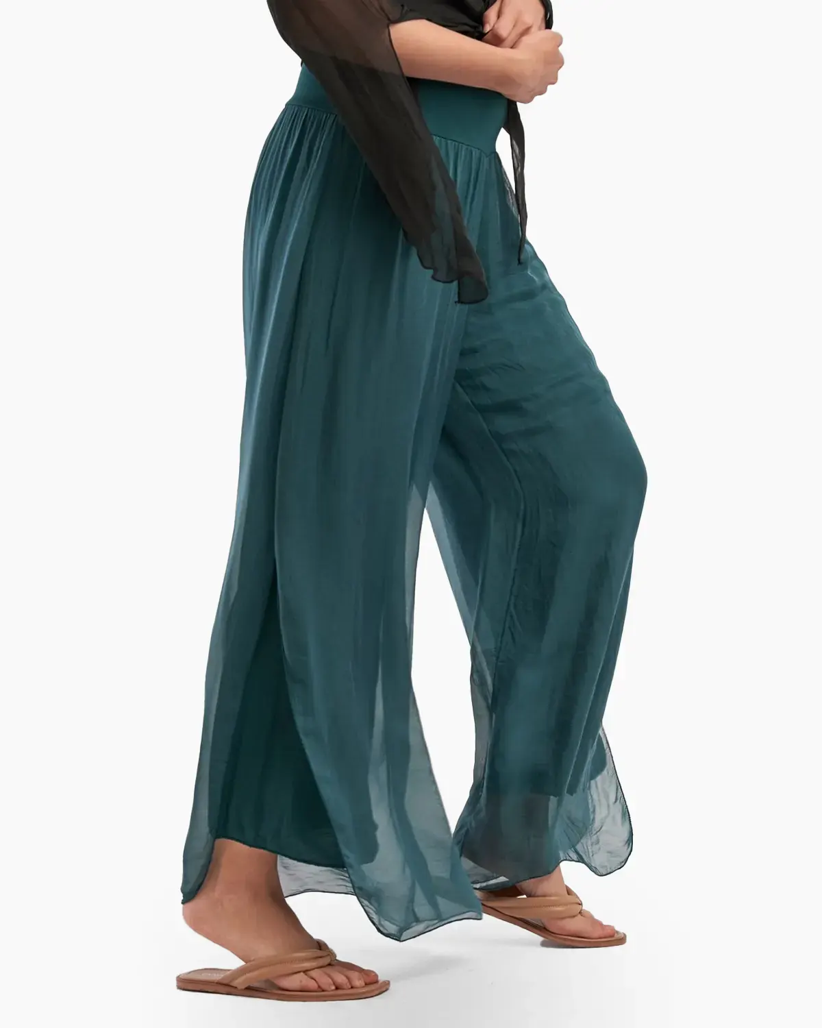 Pantaloni  verde inchis din matase naturala, despicati lateral [2]