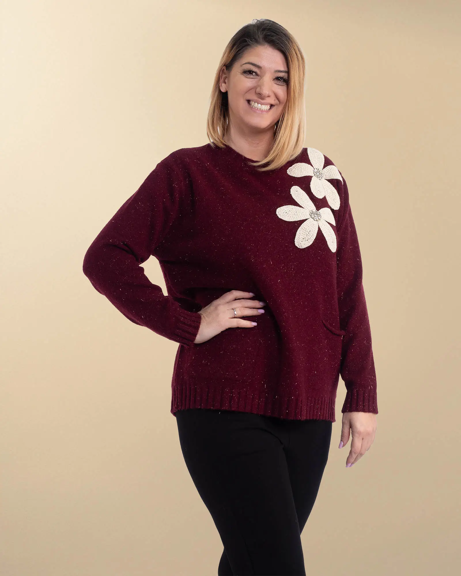 Pulover casual grena pufos cu flori macrame prețioase [3]