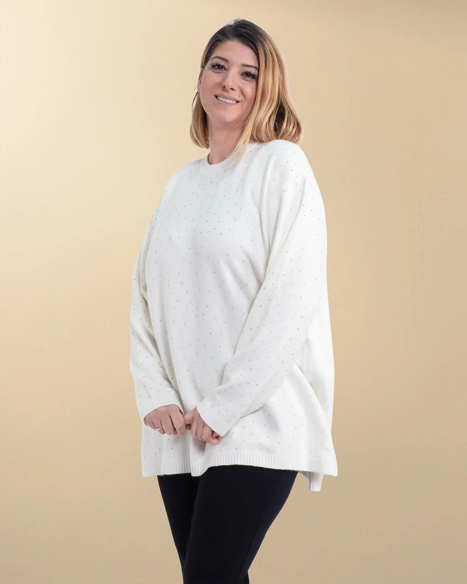 Pulover tunică elegant tricotat alb cu aplicații de strasuri [3]