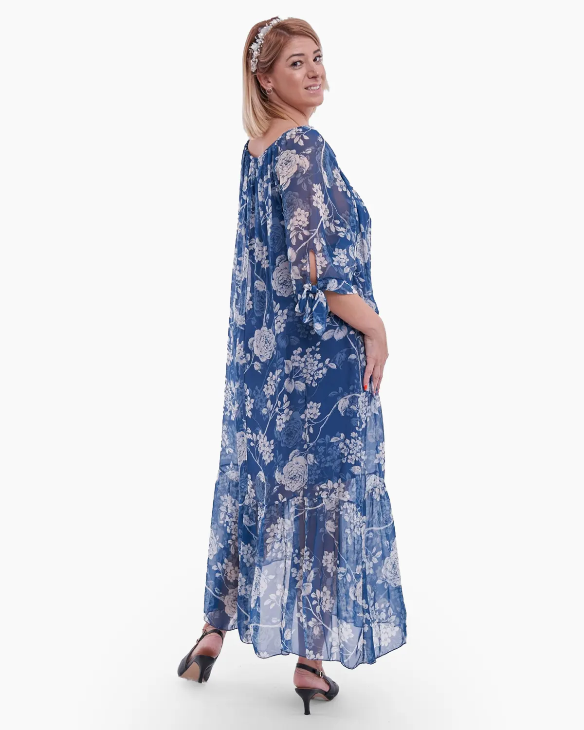 Rochie albastra cu model trandafiri albi [3]