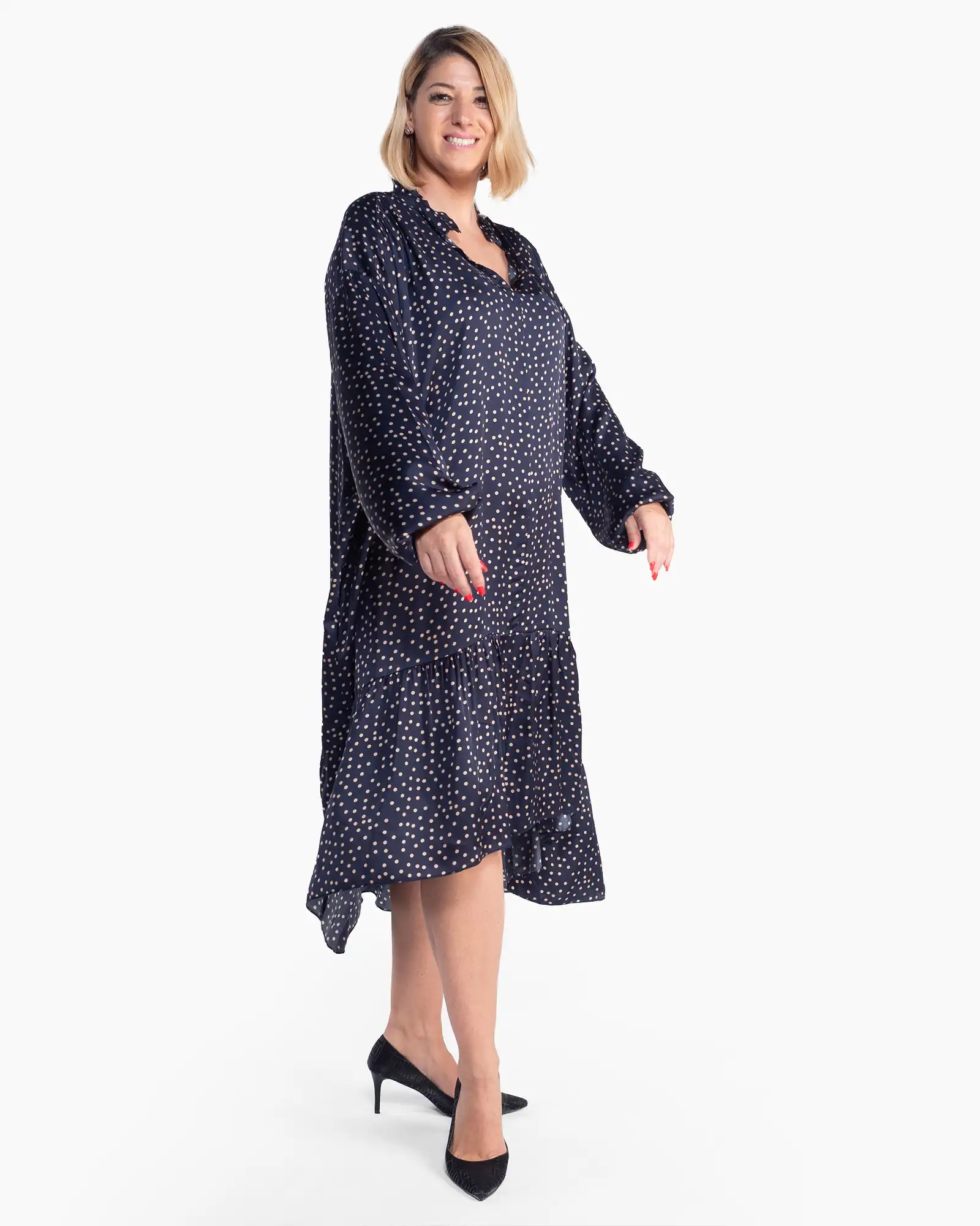 Rochie bleumarin fluidă cu buline și volan asimetric [3]