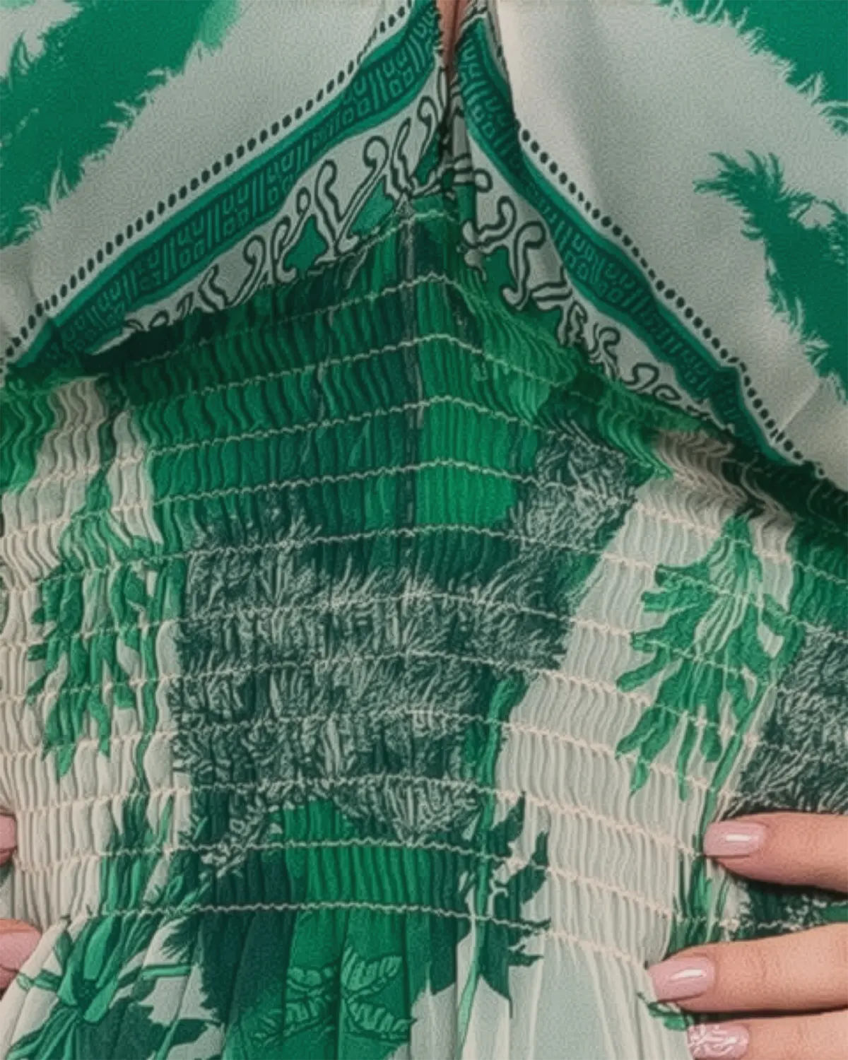 Rochie de vara vaporoasa verde din matase, cu accente florale si volane la maneci [3]