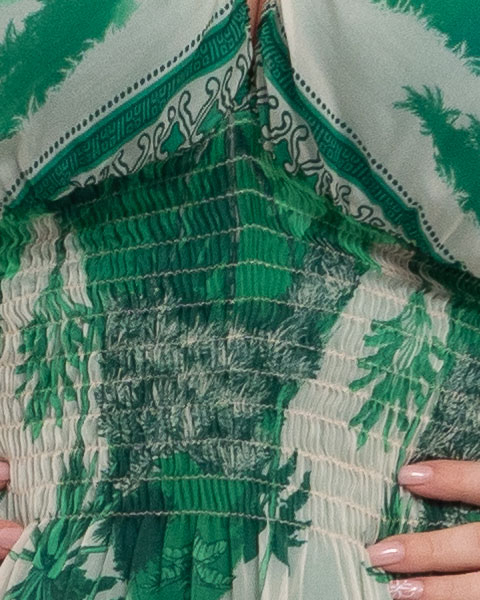 Rochie de vara vaporoasa verde din matase, cu accente florale si volane la maneci [3]