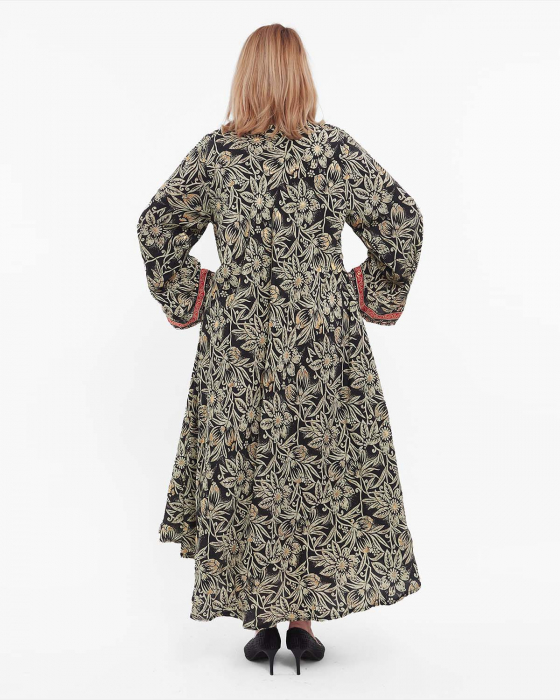 Rochie din mătase neagră maxi boho cu imprimeu floral [2]