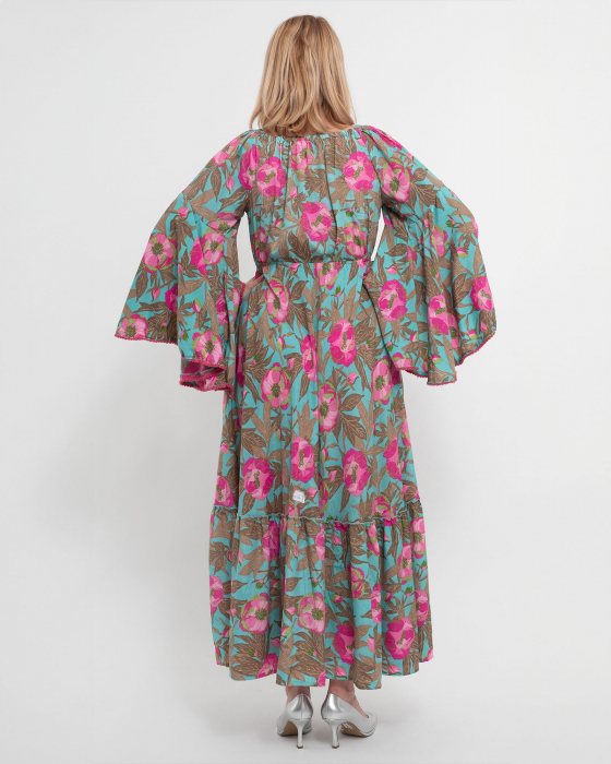 Rochie kimono din mătase turcoaz cu volane și umeri lați [2]