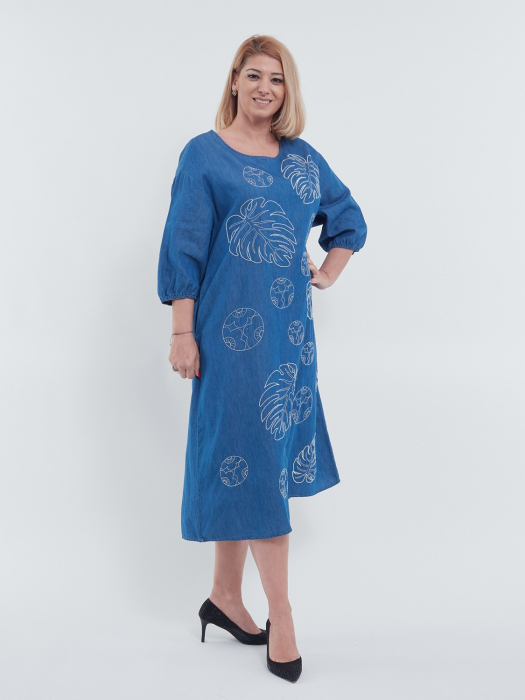 Rochie lunga eleganta de vara cu frunze monstera delicat brodate maneci trei sferturi din bumbac si lyocel albastru [3]