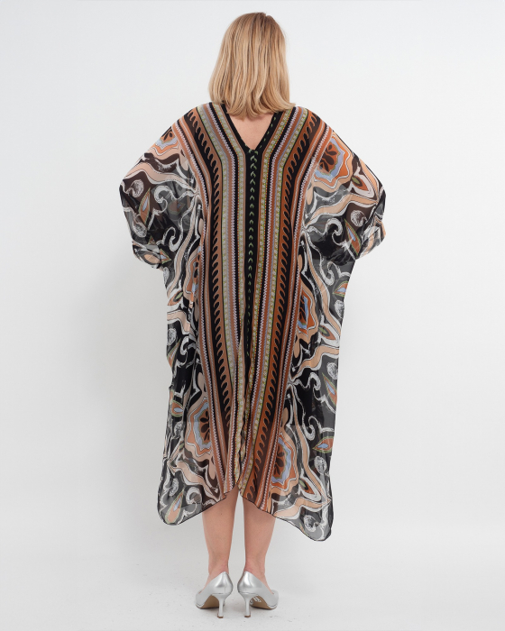 Rochie lungă fluidă tip poncho cu imprimeu vibrant neagră [2]