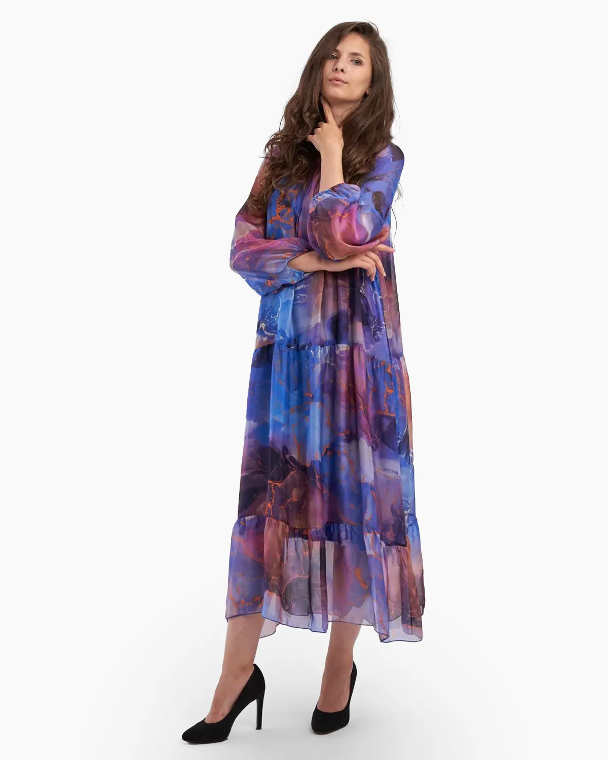 Rochie lunga, pe fond albastru , din matase [2]
